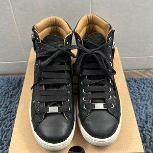Ugg Olive Hightop - Black